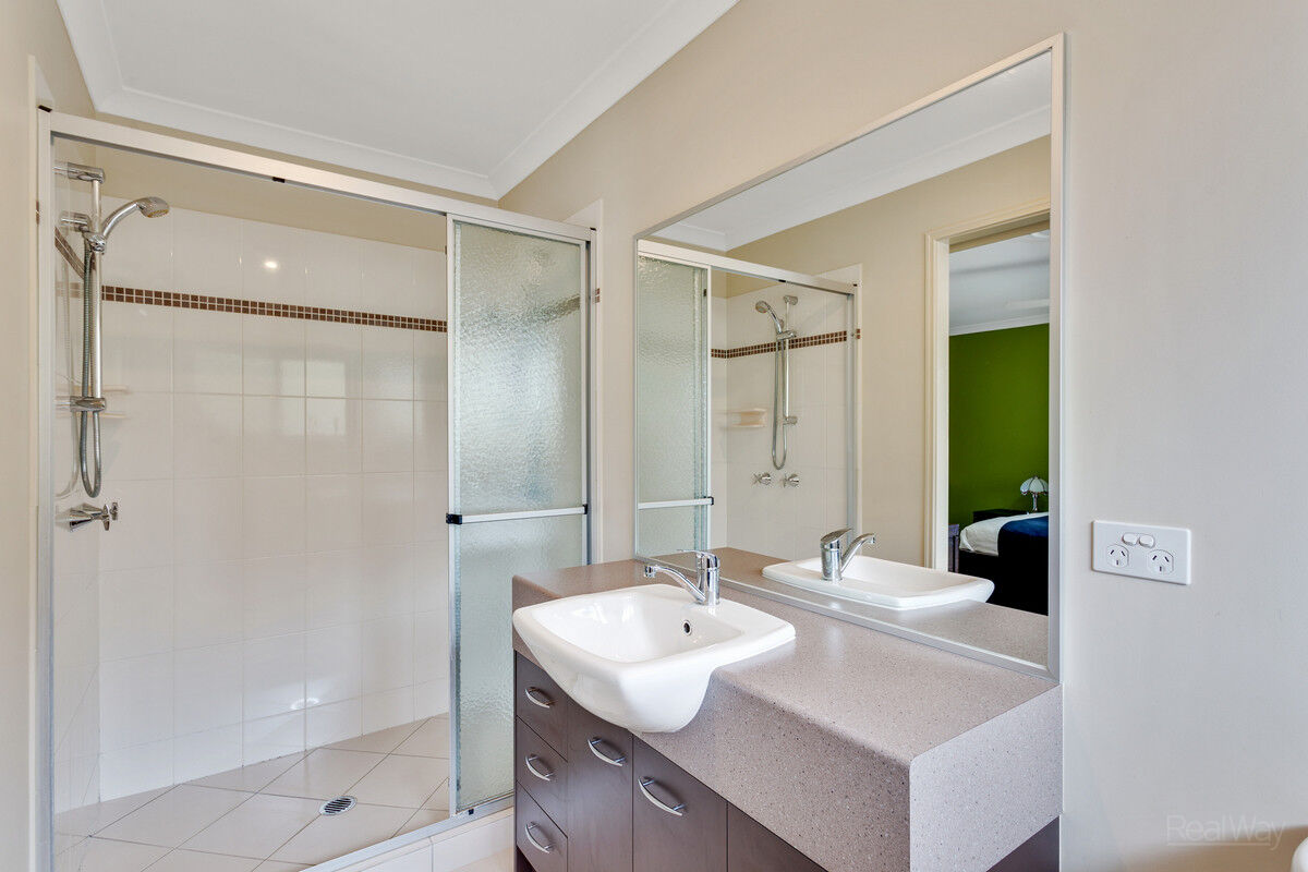 23 Hamblin Court, Mount Rascal QLD 4350, Mount Rascal - Thumbnail 8