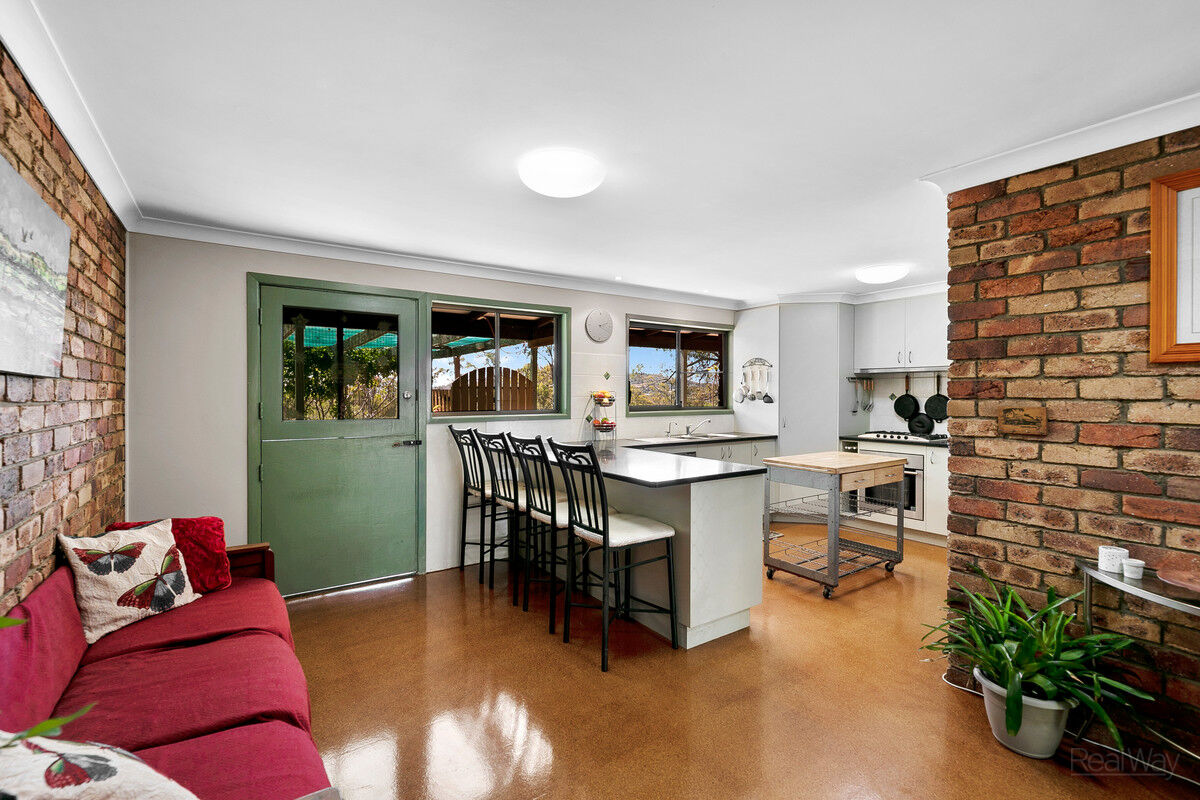 9 Ramsay Road, Glenvale QLD 4350, Glenvale - Thumbnail 2