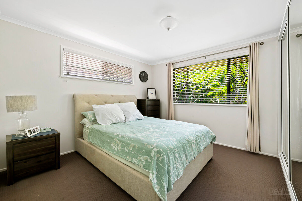 30 Debra Street, Centenary Heights QLD 4350, Centenary Heights - Thumbnail 8