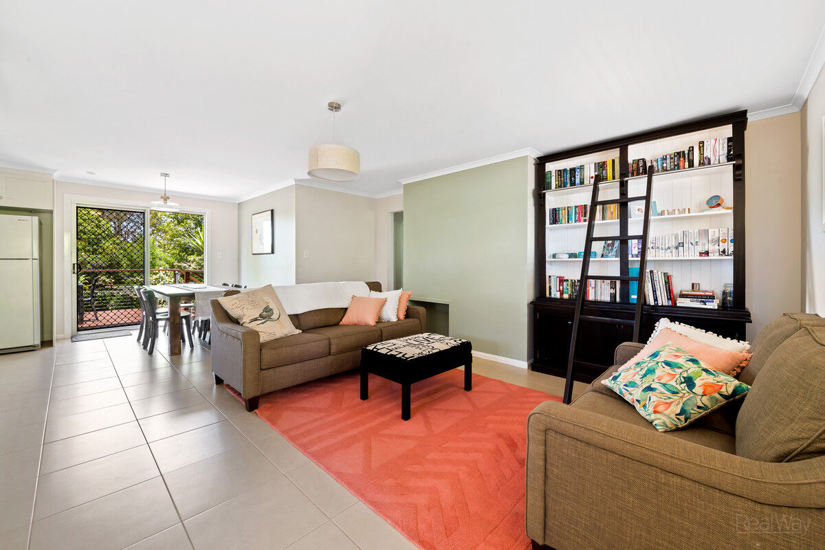 30 Debra Street, Centenary Heights QLD 4350, Centenary Heights - Thumbnail 4