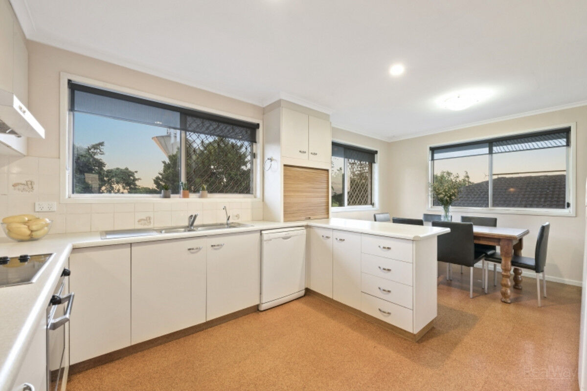 17 Hampton Street, Newtown QLD 4350, Newtown - Thumbnail 5