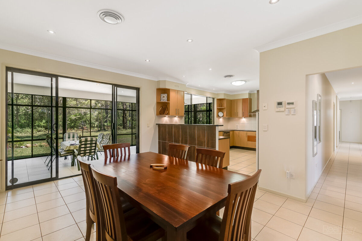 35 Rogers Drive, Highfields QLD 4352, Highfields - Thumbnail 4