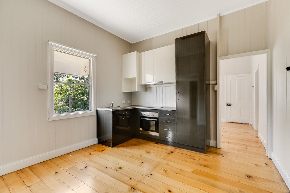 15 Nigel Street, North Toowoomba QLD 4350, North Toowoomba - Thumbnail 2
