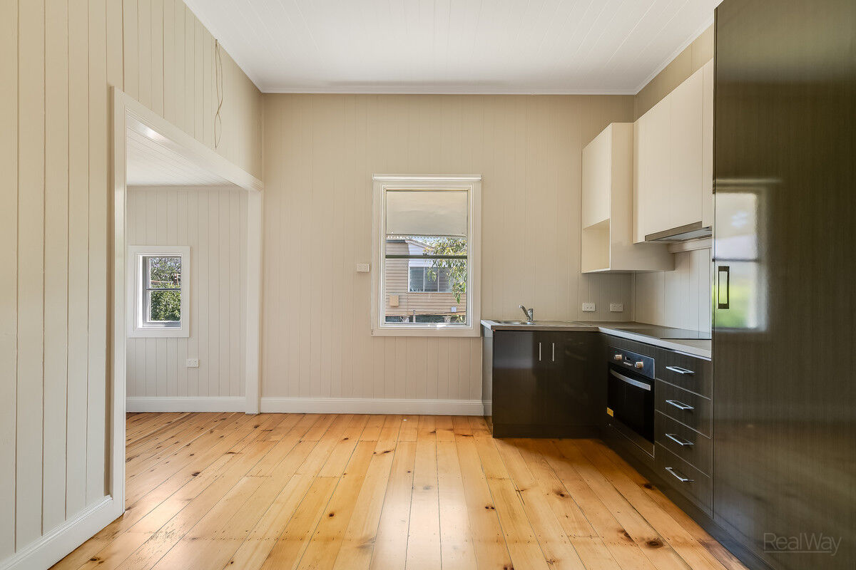 15 Nigel Street, North Toowoomba QLD 4350, North Toowoomba - Thumbnail 3