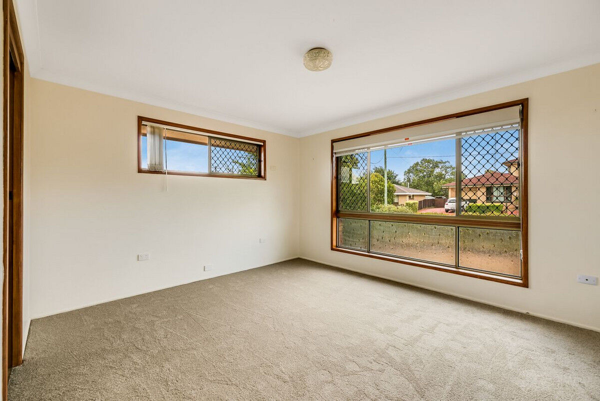 6 Lindberg Street, Wilsonton QLD 4350, Wilsonton - Thumbnail 5