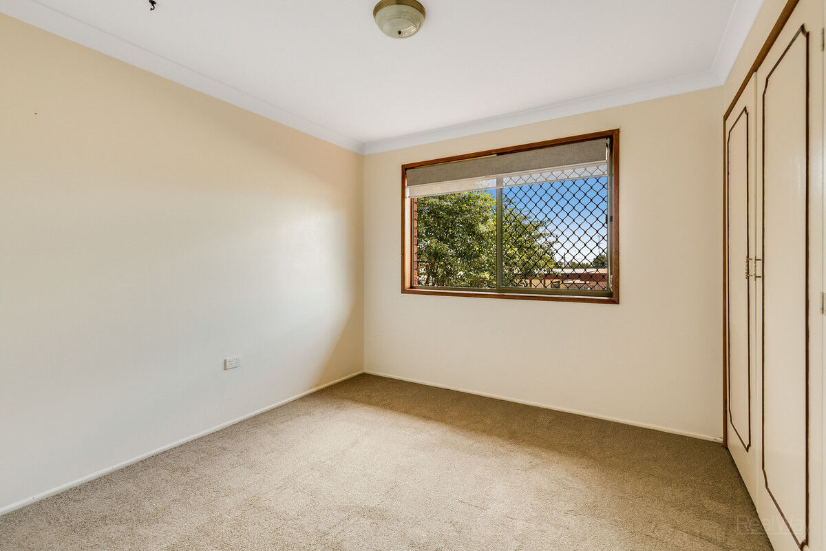 6 Lindberg Street, Wilsonton QLD 4350, Wilsonton - Thumbnail 6
