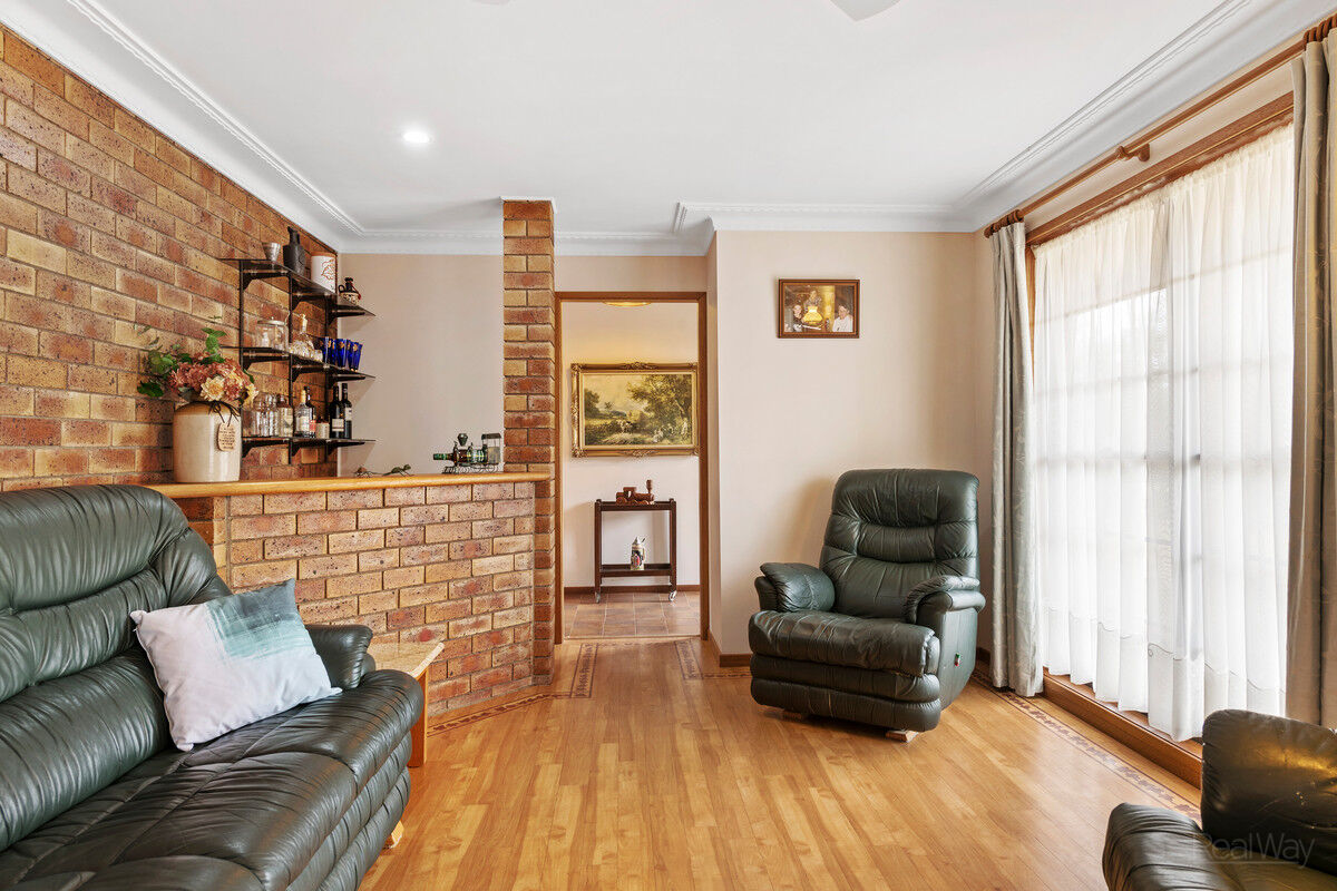 14 Cawdor Road, Highfields QLD 4352, Highfields - Thumbnail 6
