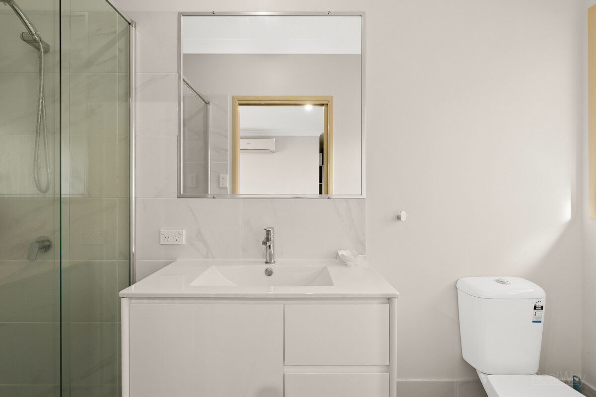 1A Bernard Street, Newtown QLD 4350, Newtown - Thumbnail 6