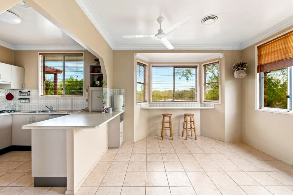 80 Gatton Creek Road, Withcott QLD 4352, Withcott - Thumbnail 7
