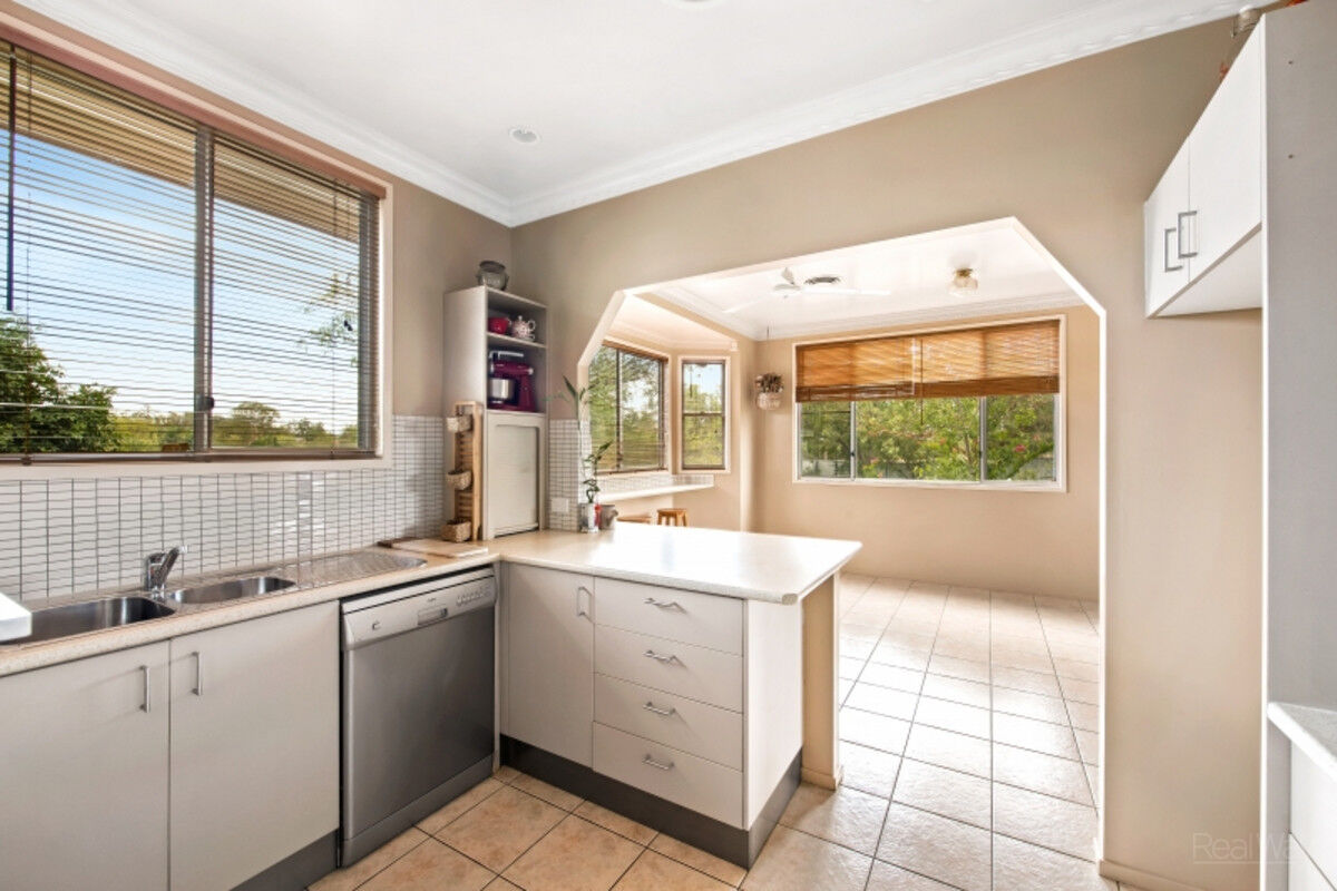 80 Gatton Creek Road, Withcott QLD 4352, Withcott - Thumbnail 6