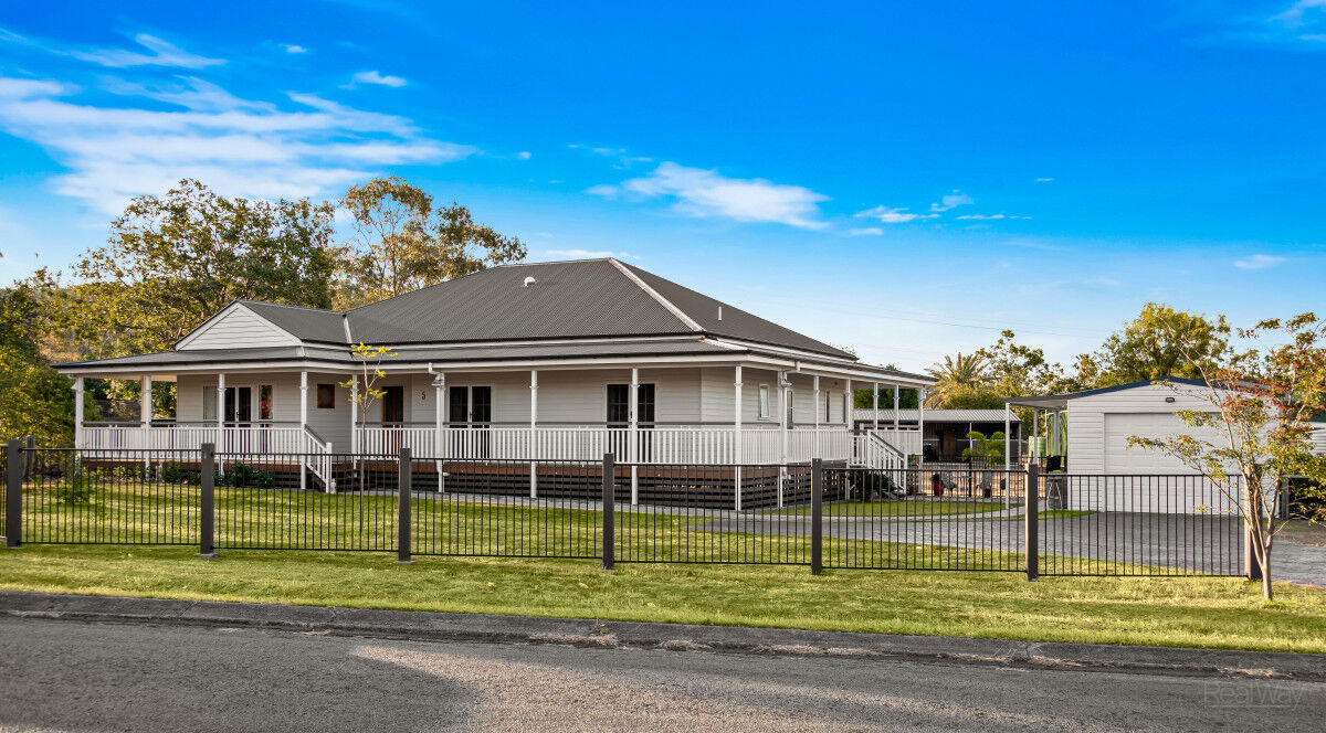 5 Elizabeth Street, Withcott QLD 4352, Withcott - Thumbnail 3