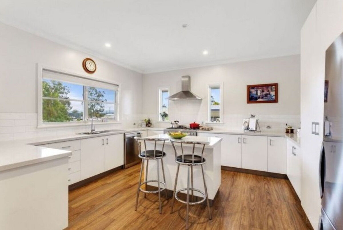 5 Elizabeth Street, Withcott QLD 4352, Withcott - Thumbnail 4