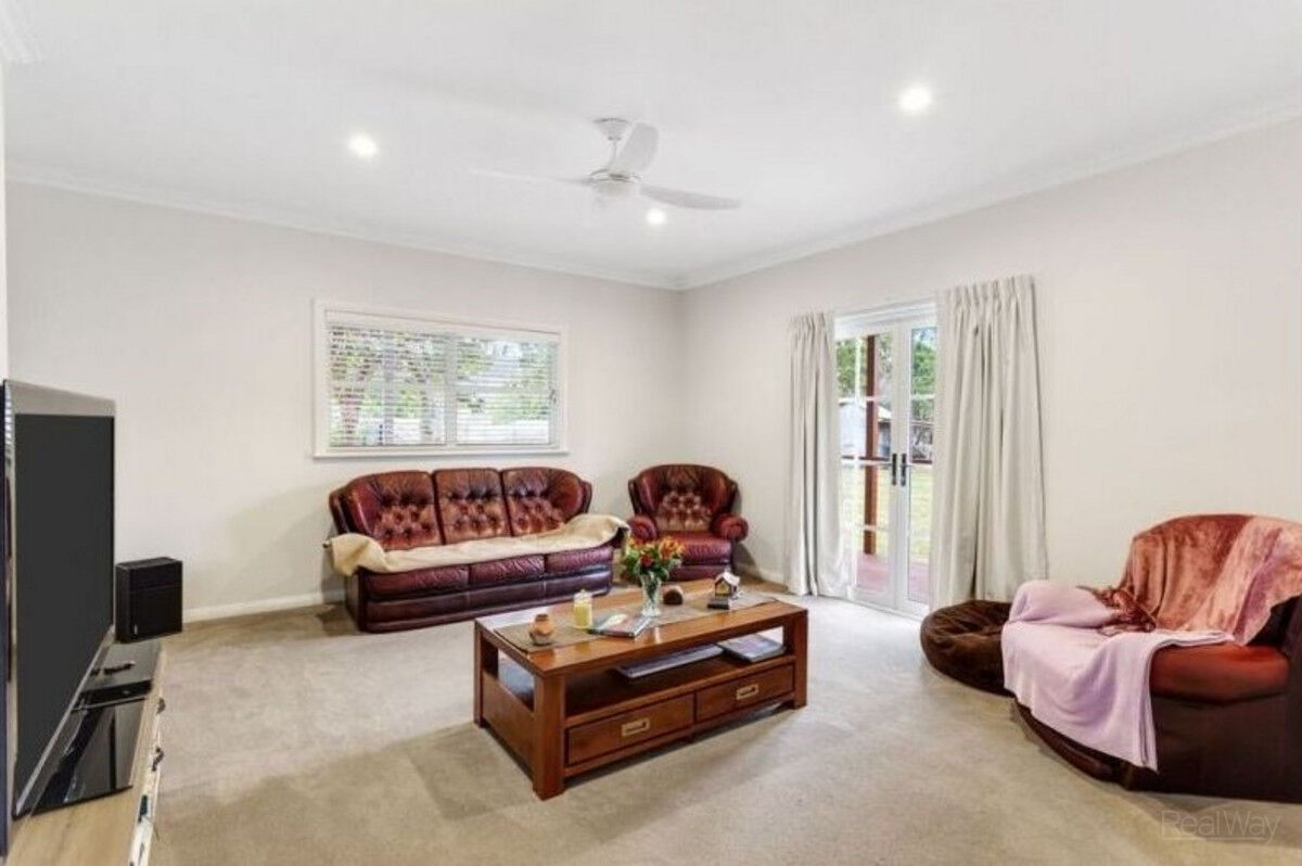 5 Elizabeth Street, Withcott QLD 4352, Withcott - Thumbnail 8