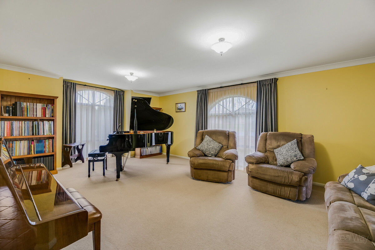 11 Biscay Crescent, Glenvale QLD 4350, Glenvale - Thumbnail 5