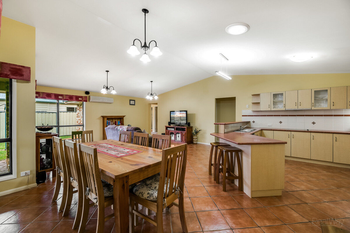 11 Biscay Crescent, Glenvale QLD 4350, Glenvale - Thumbnail 4