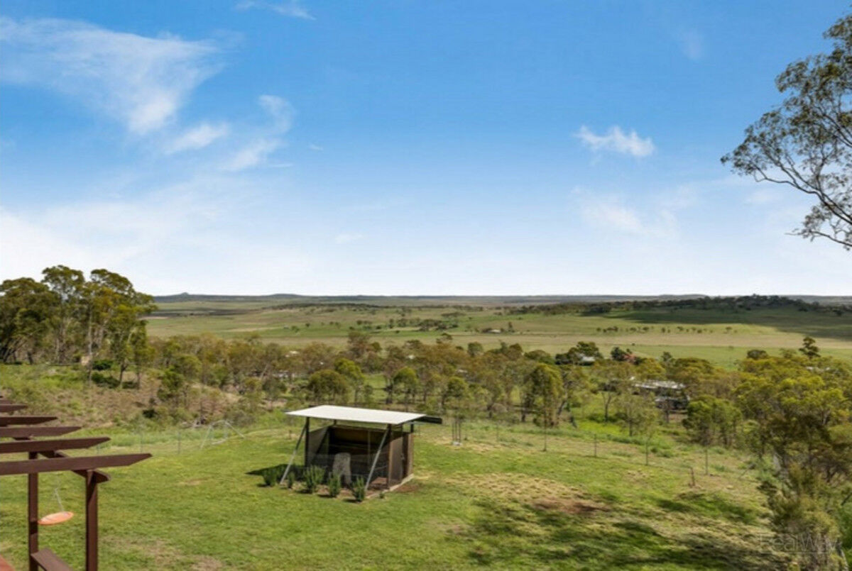 25 Linora Drive, Gowrie Mountain QLD 4350, Gowrie Mountain - Thumbnail 4