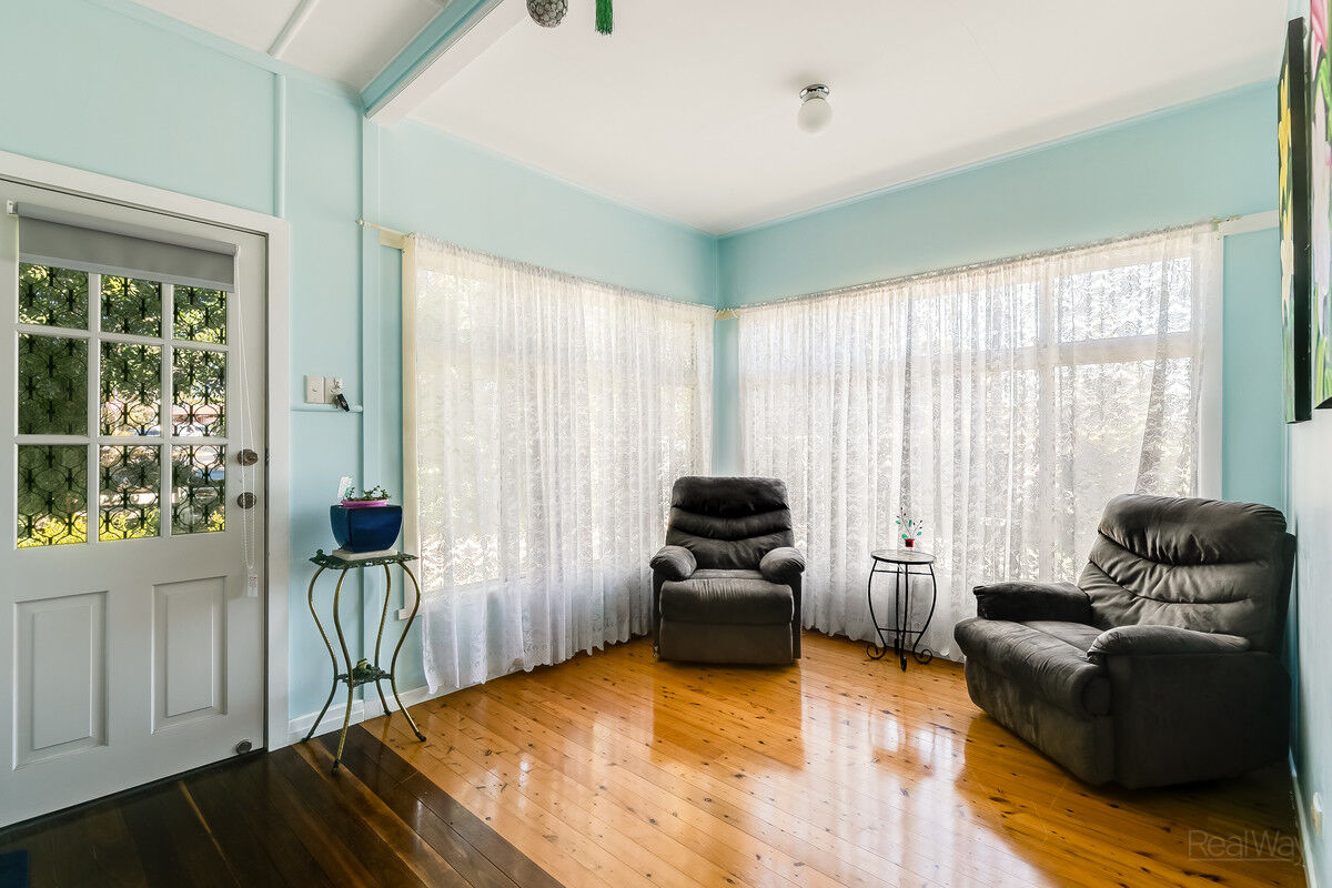 82 Drayton Road, Harristown QLD 4350, Harristown - Thumbnail 6