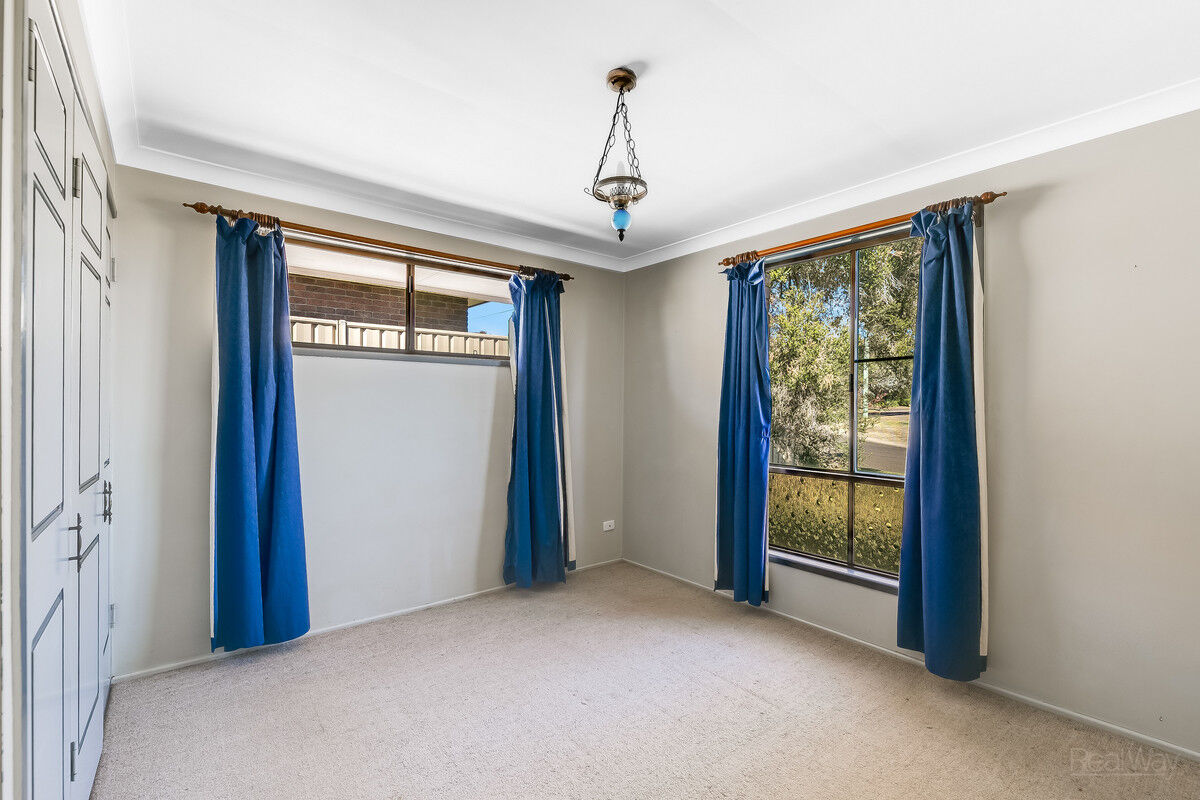 33 Lindberg Street, Wilsonton QLD 4350, Wilsonton - Thumbnail 6