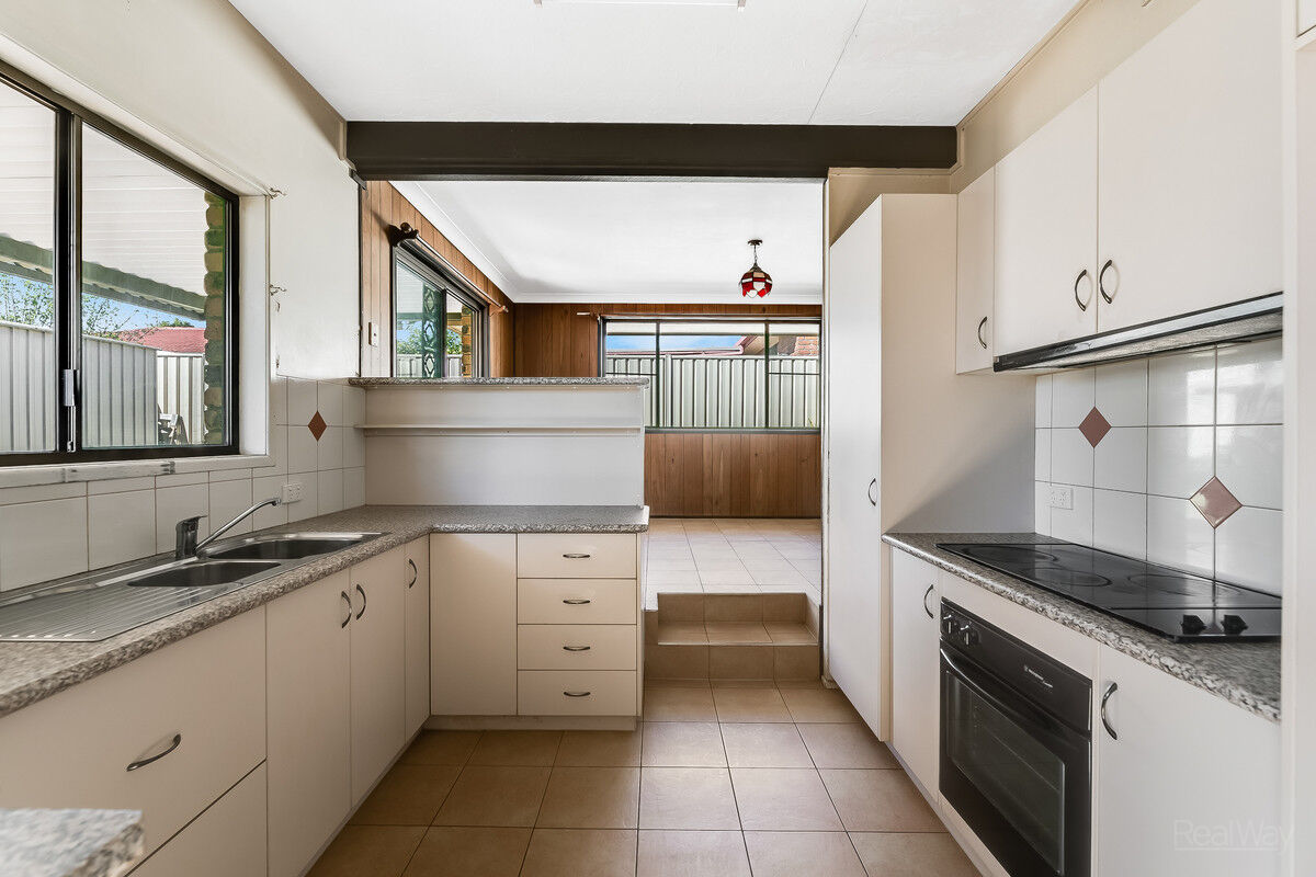 33 Lindberg Street, Wilsonton QLD 4350, Wilsonton - Thumbnail 2