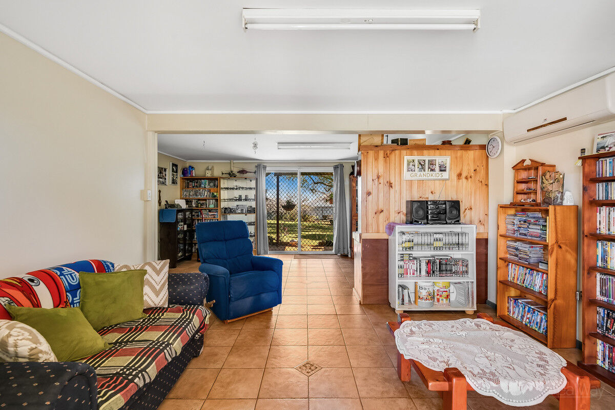 24 Belcher Drive, Glenvale QLD 4350, Glenvale - Thumbnail 3