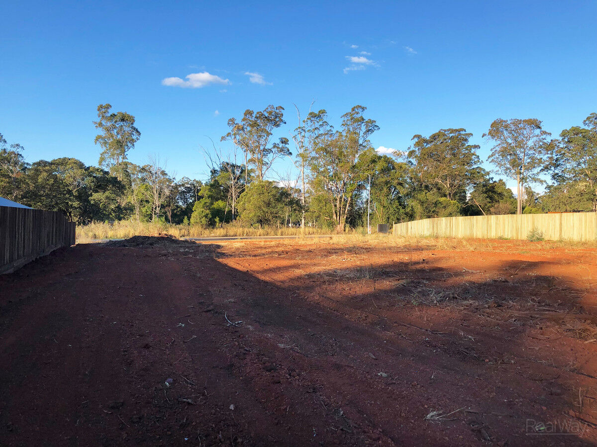 55 Reis Road, Highfields QLD 4352, Highfields - Thumbnail 4