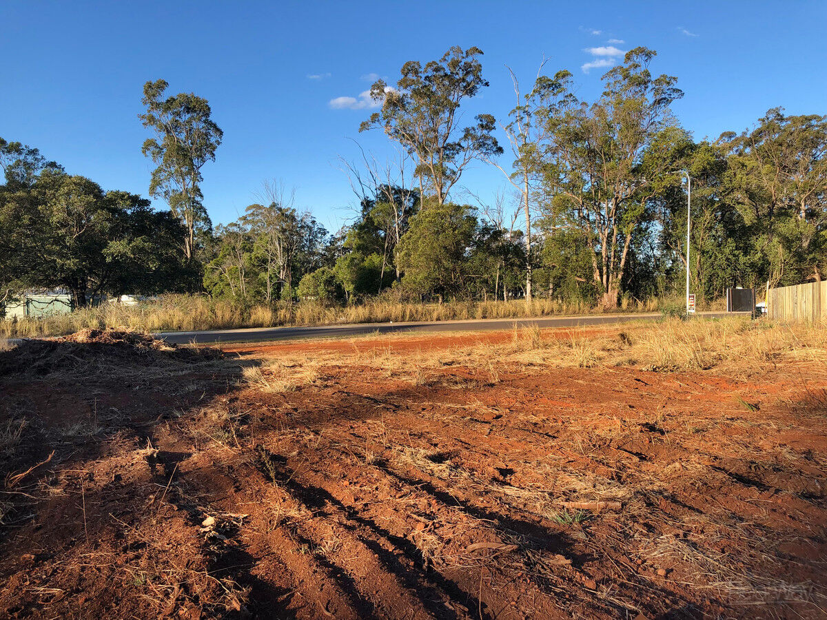 55 Reis Road, Highfields QLD 4352, Highfields - Thumbnail 3