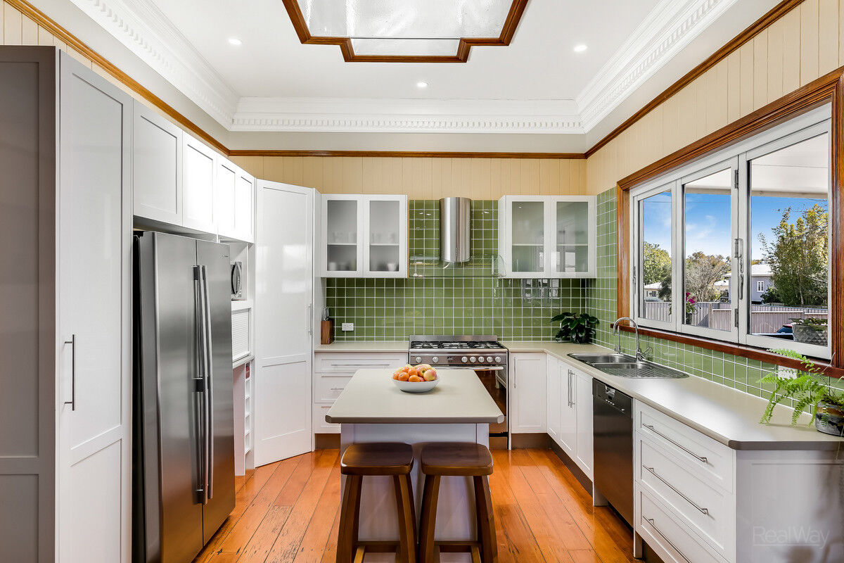 239 Bridge Street, Newtown QLD 4350, Newtown - Thumbnail 5