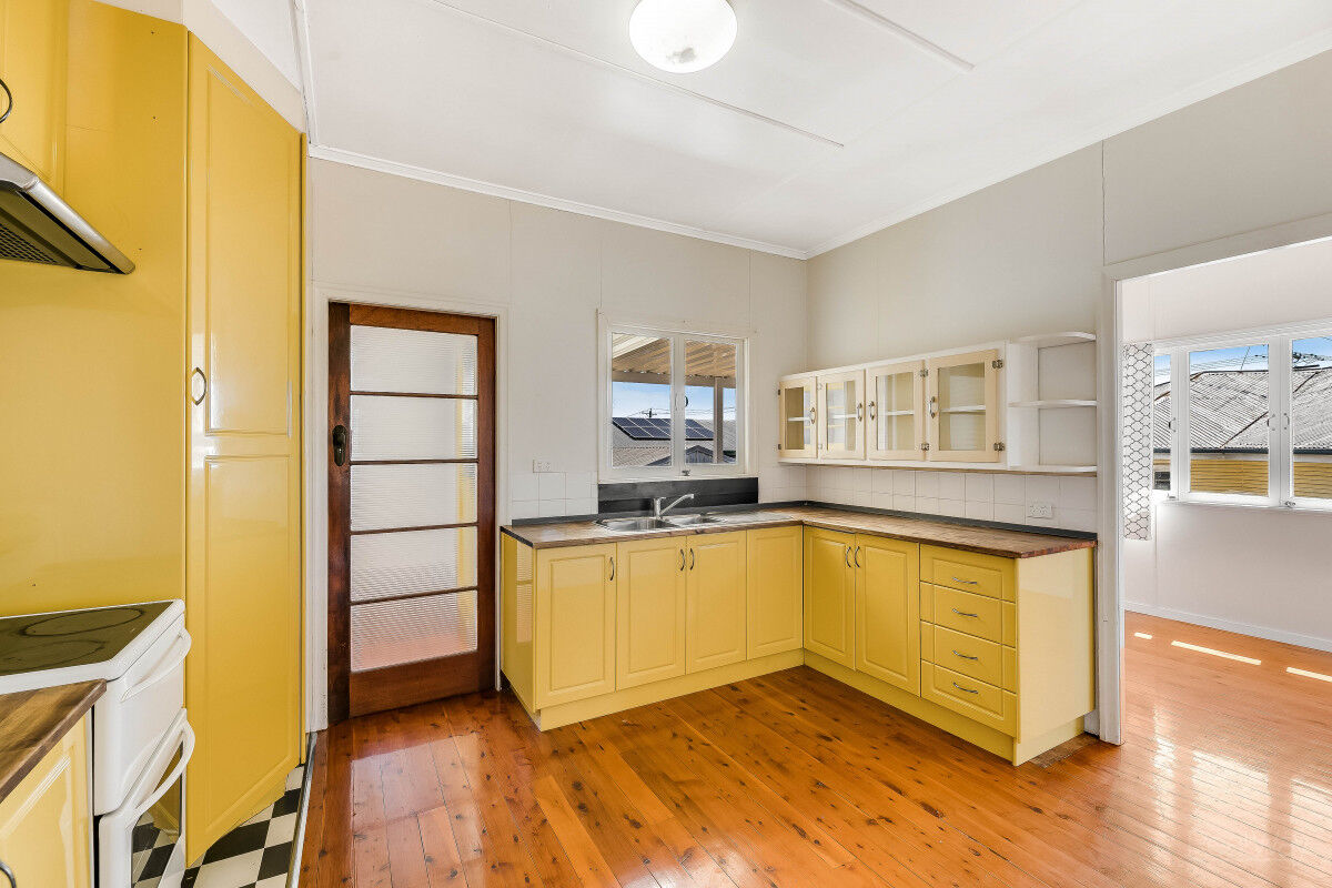 63 Gordon Avenue, Newtown QLD 4350, Newtown - Thumbnail 6