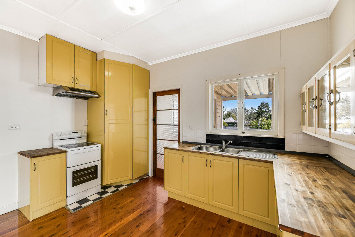 63 Gordon Avenue, Newtown QLD 4350, Newtown - Thumbnail 5