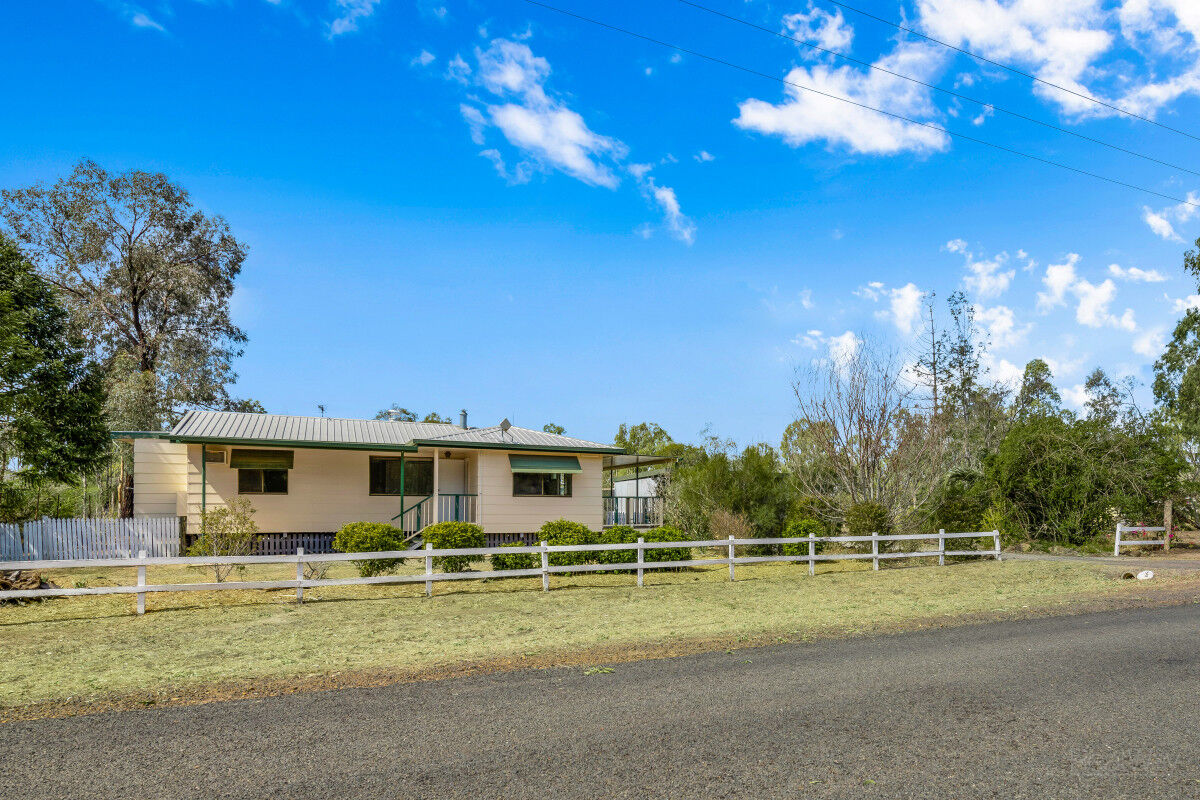 3 Connoles Road, Postmans Ridge QLD 4352, Postmans Ridge - Thumbnail 2