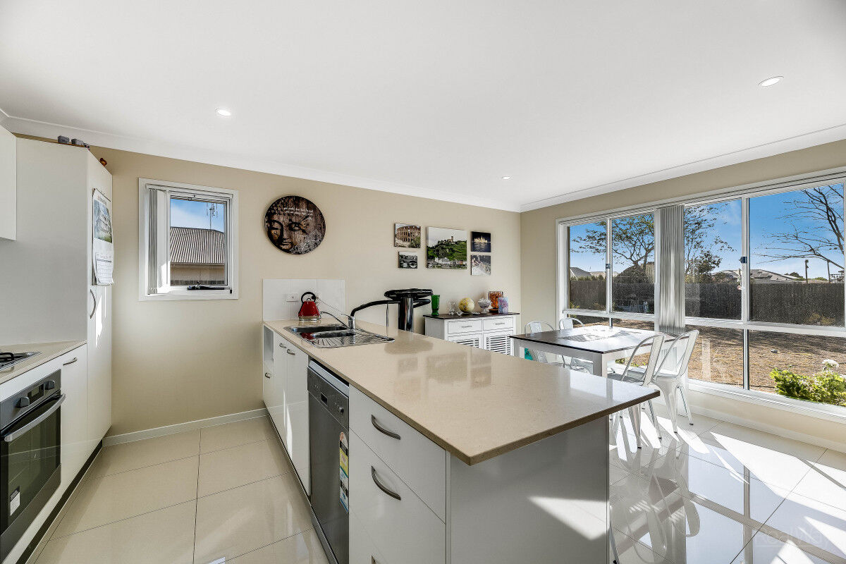 13 Tarcoola Street, Wyreema QLD 4352, Wyreema - Thumbnail 3