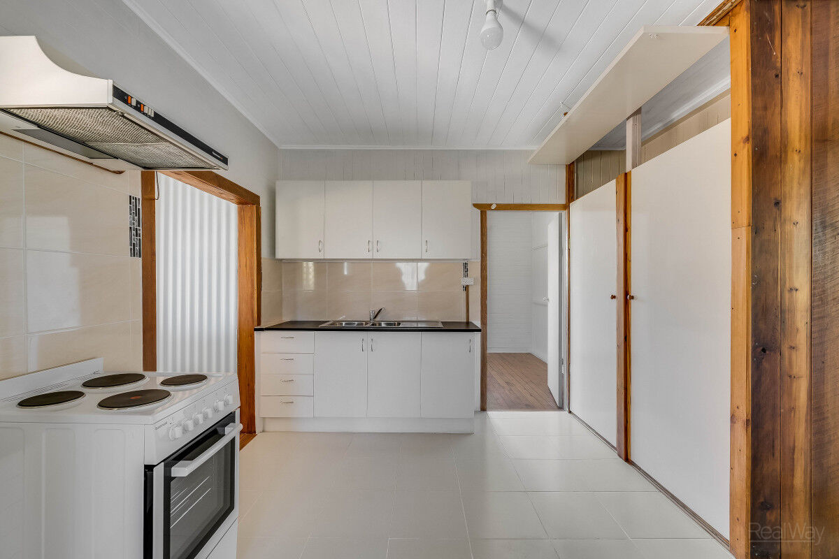 25 Whichello Street, Newtown QLD 4350, Newtown - Thumbnail 4
