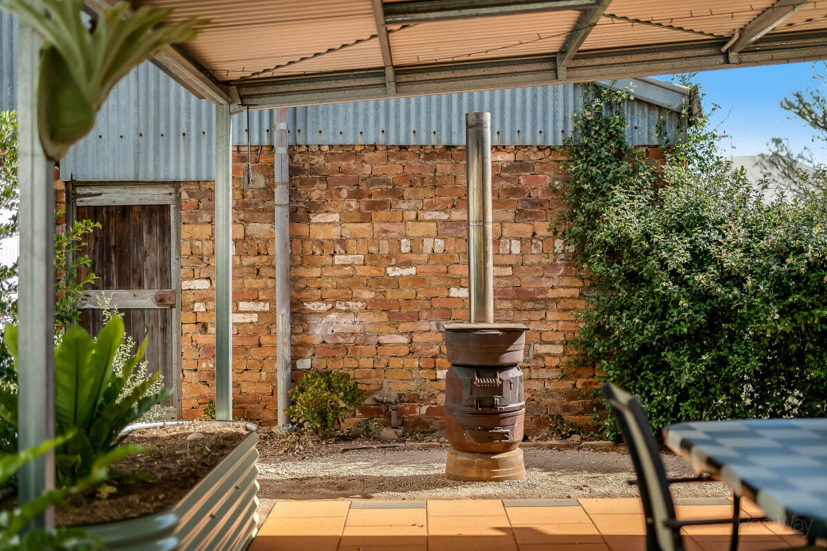 4 Kelfield Street, North Toowoomba QLD 4350, North Toowoomba - Thumbnail 3