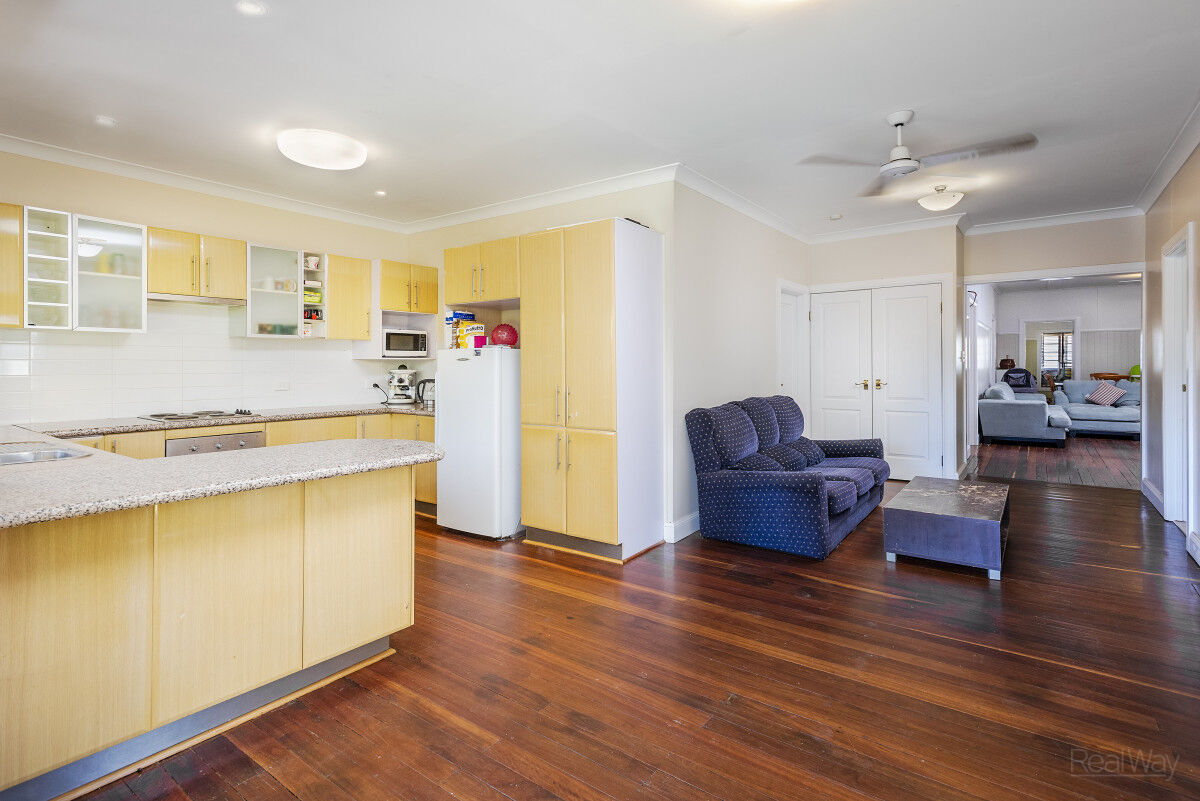 14 Condamine Street, Chinchilla QLD 4413, Chinchilla - Thumbnail 4