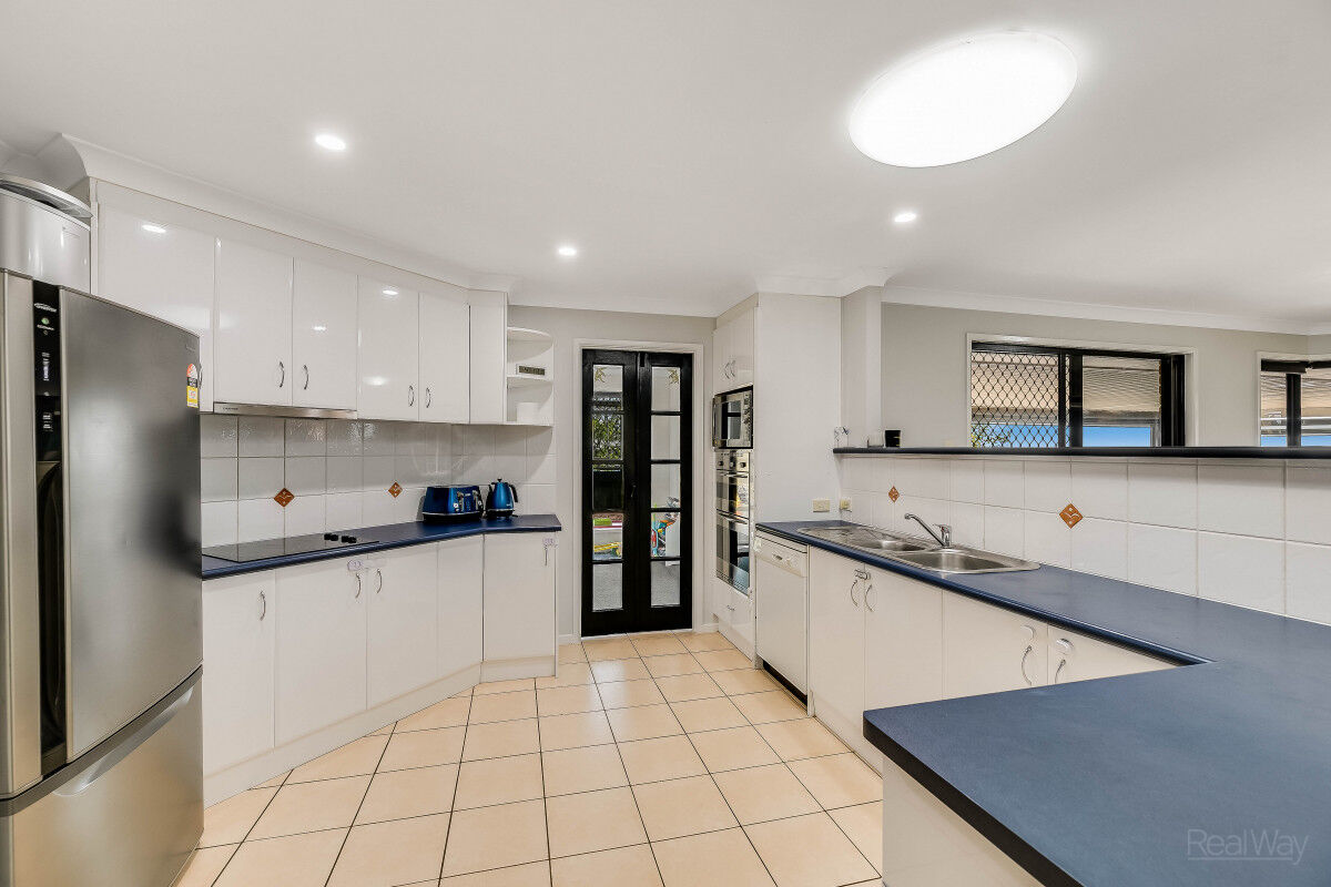 5 Brunswick Court, Glenvale QLD 4350, Glenvale - Thumbnail 2