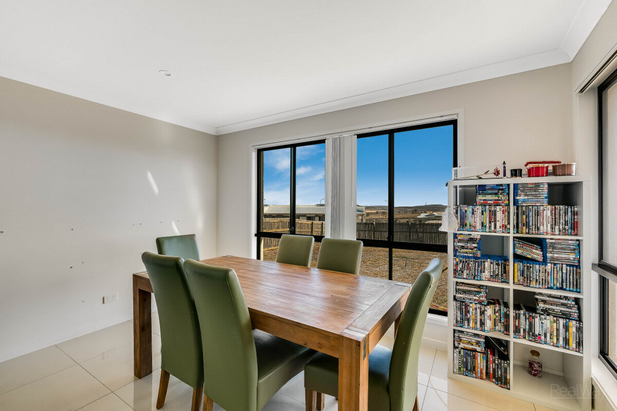 30 Tarcoola Street, Wyreema QLD 4352, Wyreema - Thumbnail 3