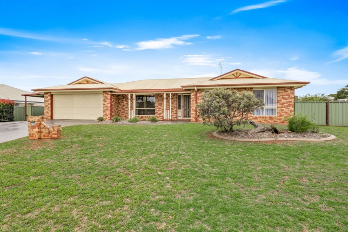 27 Osborne Court, Kearneys Spring QLD 4350, Kearneys Spring - Thumbnail 2