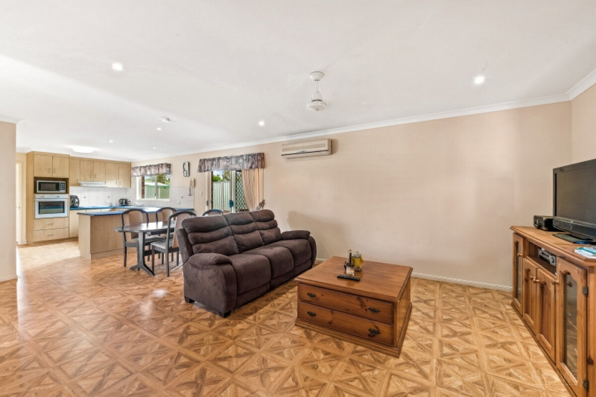 27 Osborne Court, Kearneys Spring QLD 4350, Kearneys Spring - Thumbnail 8
