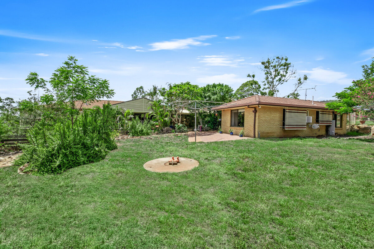 19 Elizabeth Street, Withcott QLD 4352, Withcott - Thumbnail 4