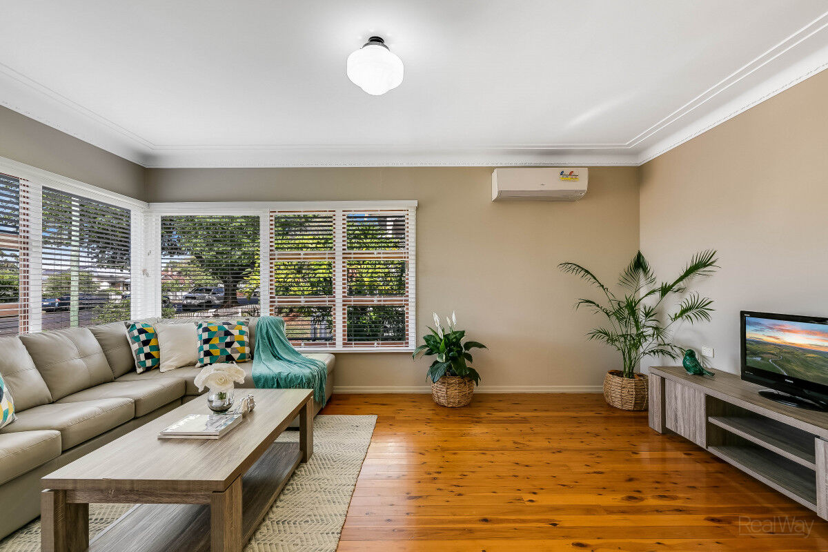 46 Taylor Street, Newtown QLD 4350, Newtown - Thumbnail 5