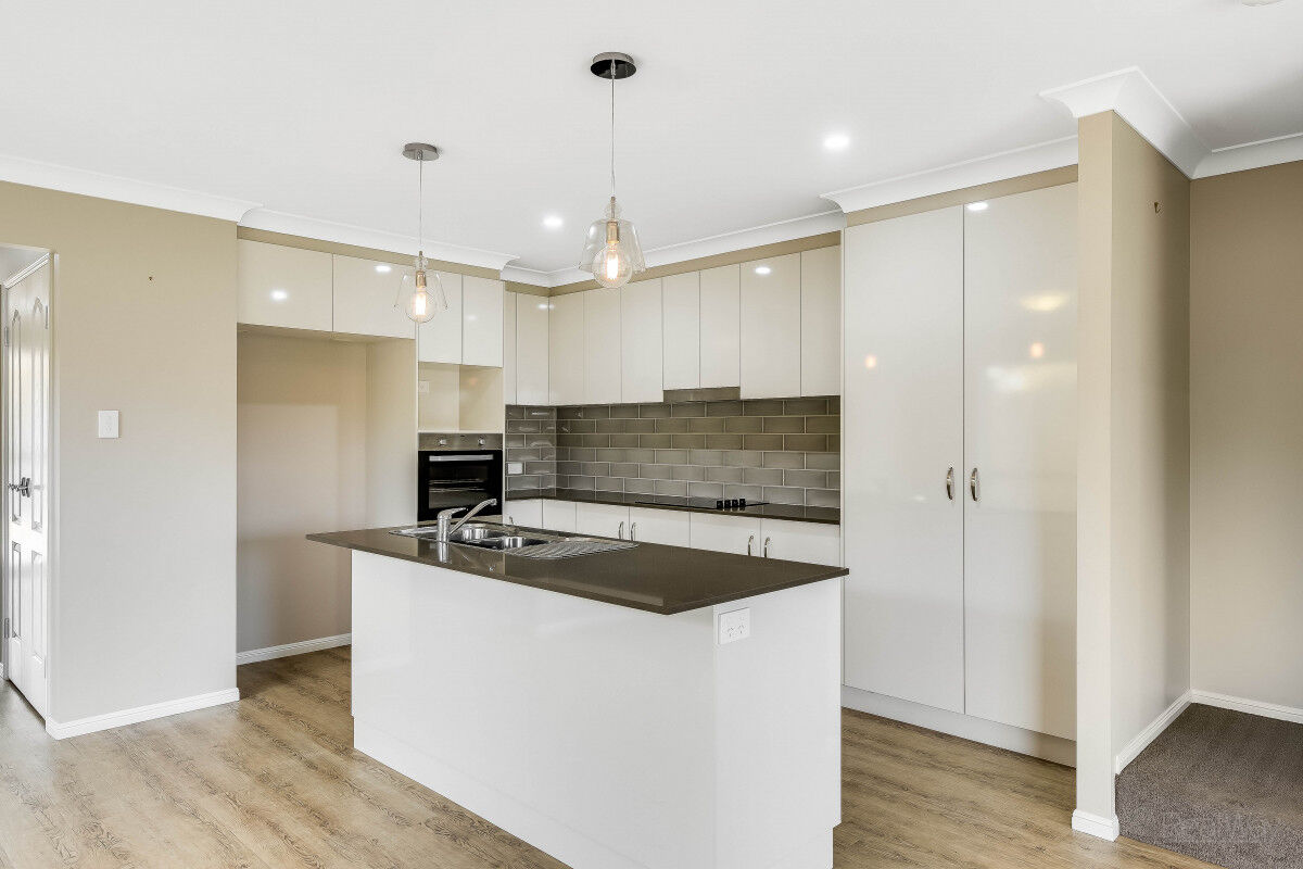 2 / 6 Bristol Street, Newtown QLD 4350, Newtown - Thumbnail 2