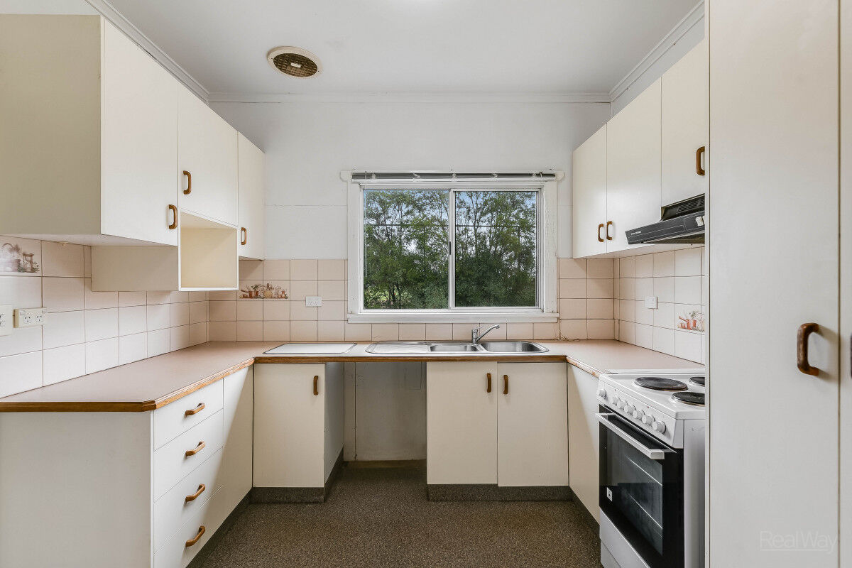 114 Stephen Street, Harristown QLD 4350, Harristown - Thumbnail 2