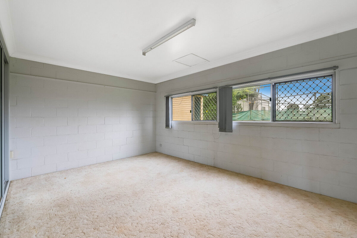 114 Stephen Street, Harristown QLD 4350, Harristown - Thumbnail 8