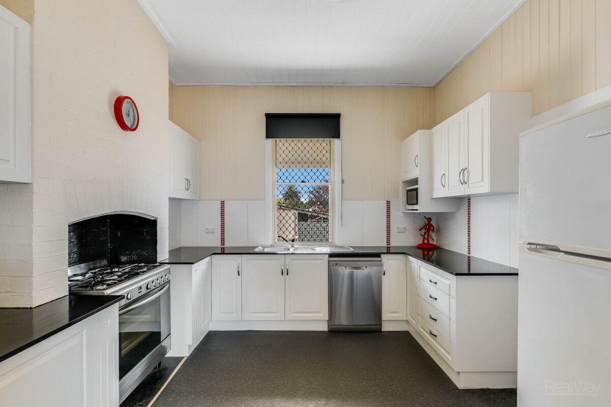 167 Bridge Street, North Toowoomba QLD 4350, North Toowoomba - Thumbnail 4