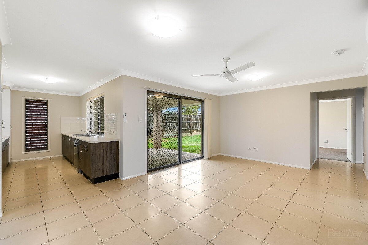 32 Barambah Street, Glenvale QLD 4350, Glenvale - Thumbnail 3