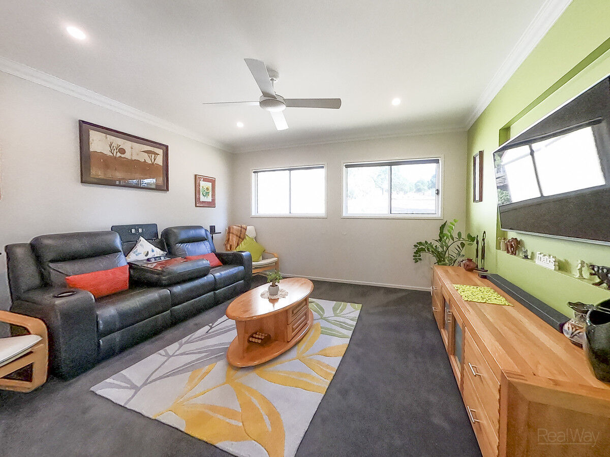 19A Meadows Road, Withcott QLD 4352, Withcott - Thumbnail 7