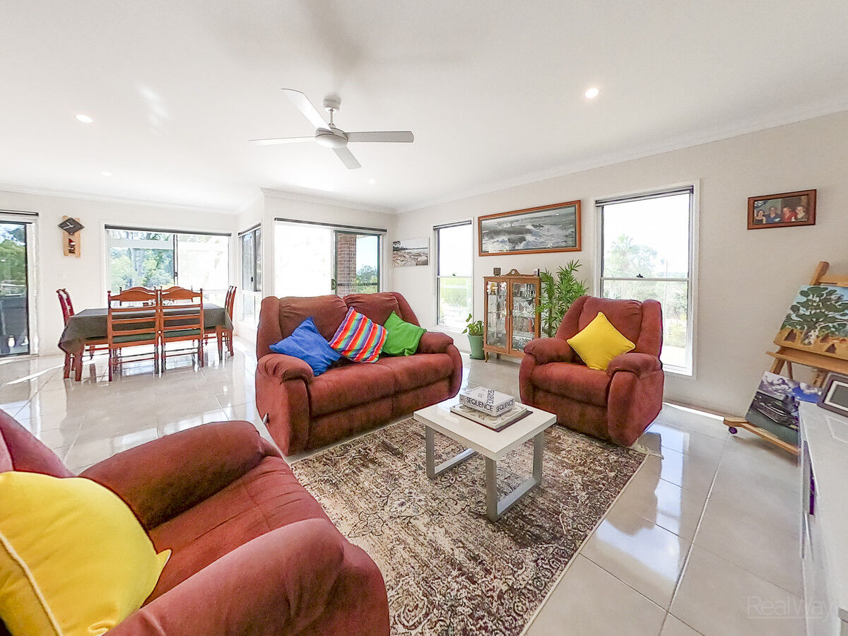 19A Meadows Road, Withcott QLD 4352, Withcott - Thumbnail 8