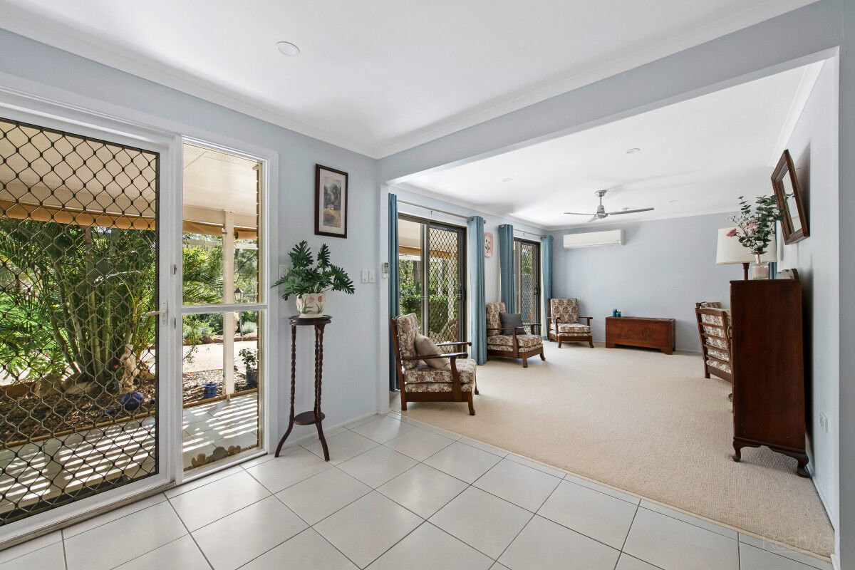5 Woodlands Crescent, Withcott QLD 4352, Withcott - Thumbnail 2
