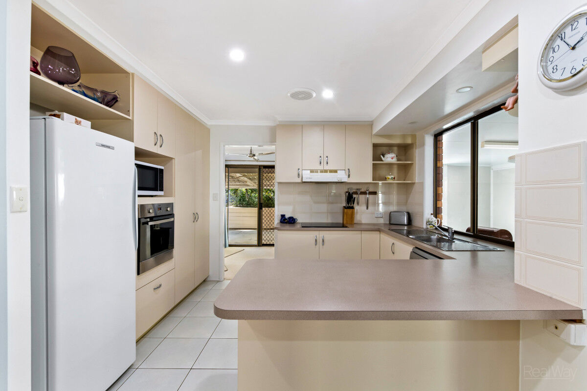 5 Woodlands Crescent, Withcott QLD 4352, Withcott - Thumbnail 6