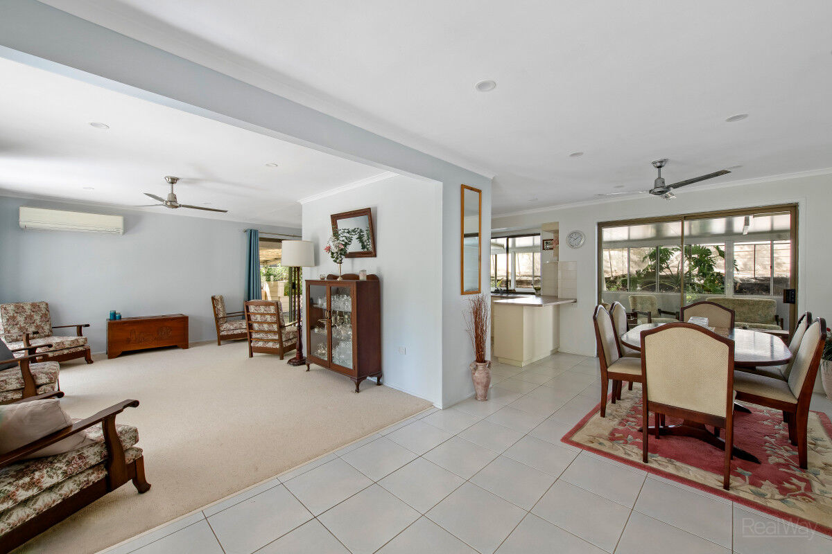 5 Woodlands Crescent, Withcott QLD 4352, Withcott - Thumbnail 4